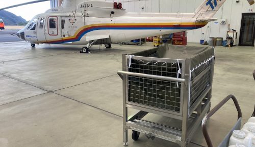 ヘリポート用 風に負けない強力固定台車